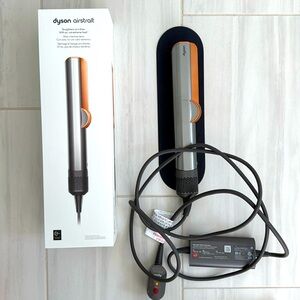 Dyson Airstrait Straightener